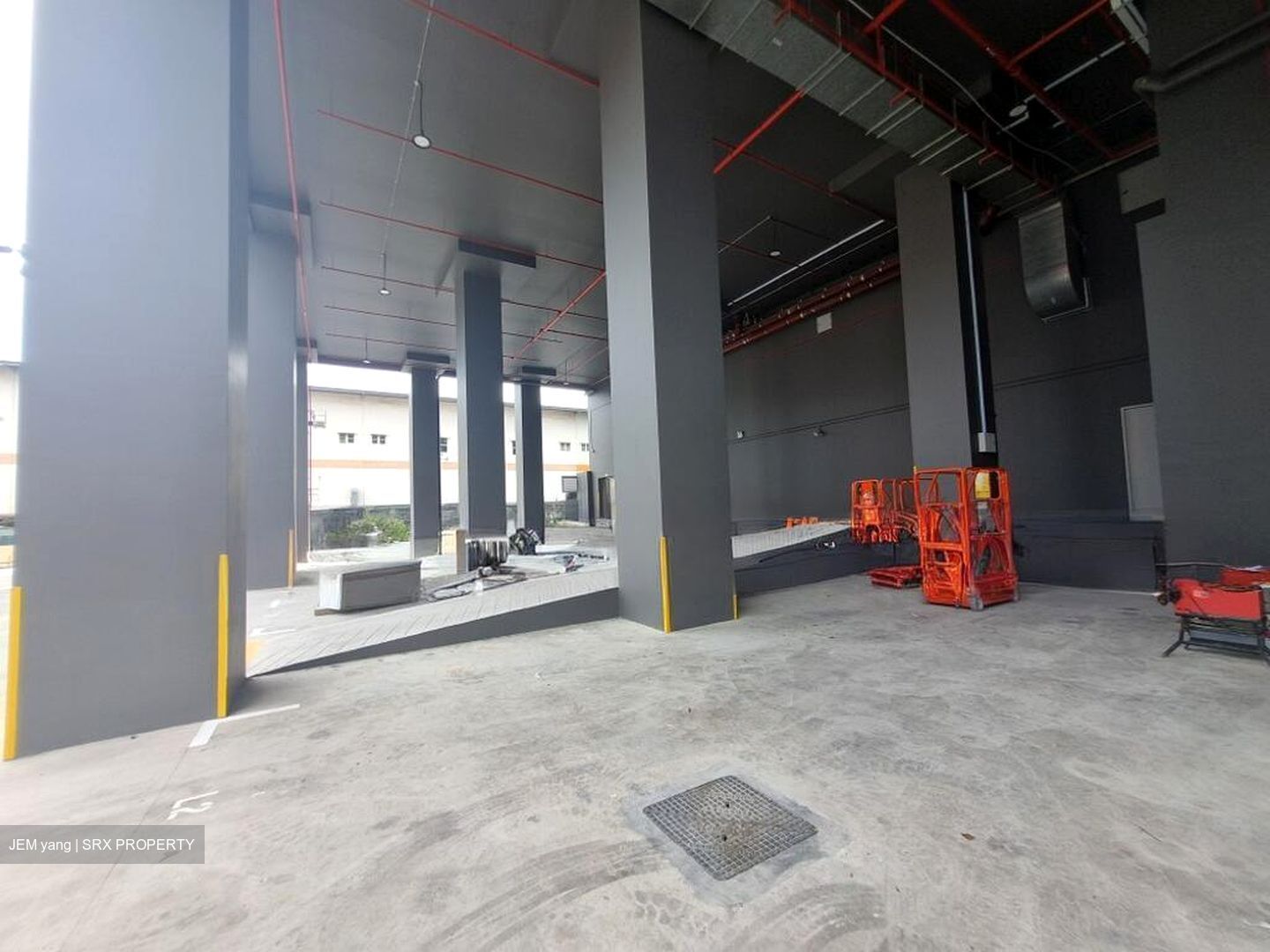 SUNHUAN BUILDING (D22), Factory #572596831
